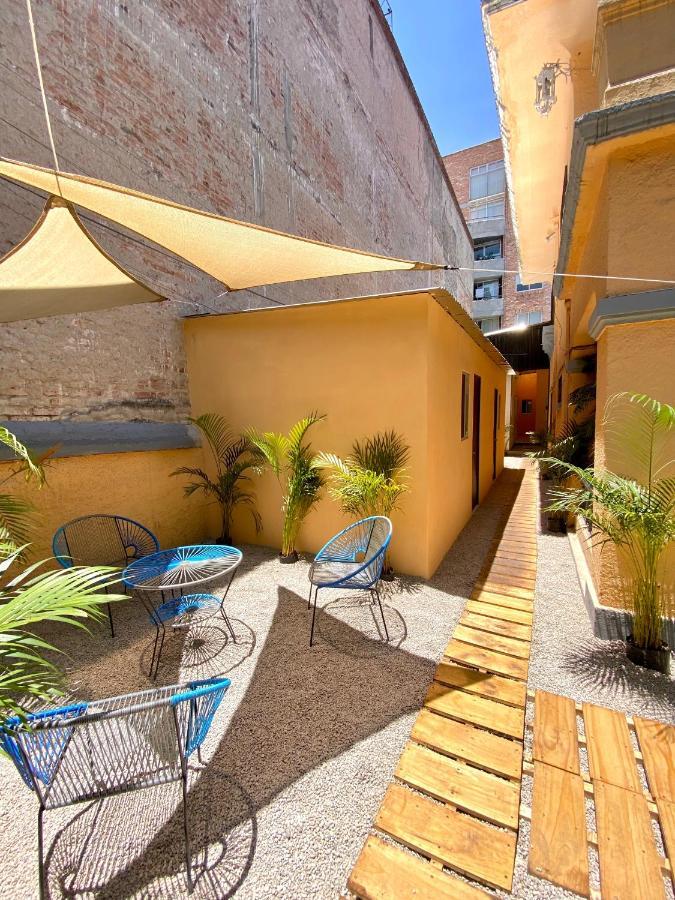 Roomies Hostel Centro Medico Mexiko-Stadt Exterior foto